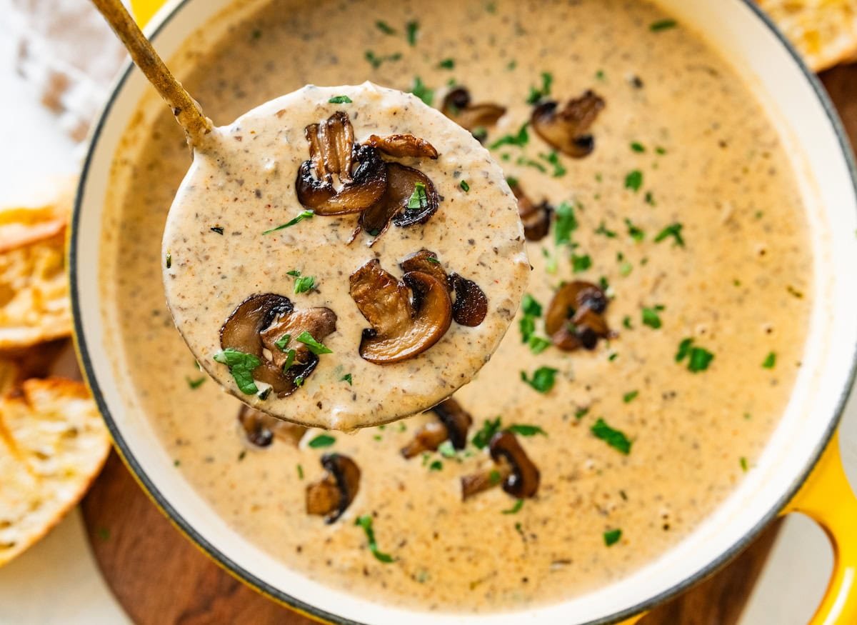 Homemade Creamy Mushroom Soup: The Ultimate Comfort Food Recipe